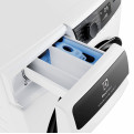 Máy giặt lồng ngang Electrolux 13kg Inverter EWF1343P5WC