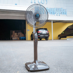 Quạt cây Mitsubishi LV16-RA - có khiển