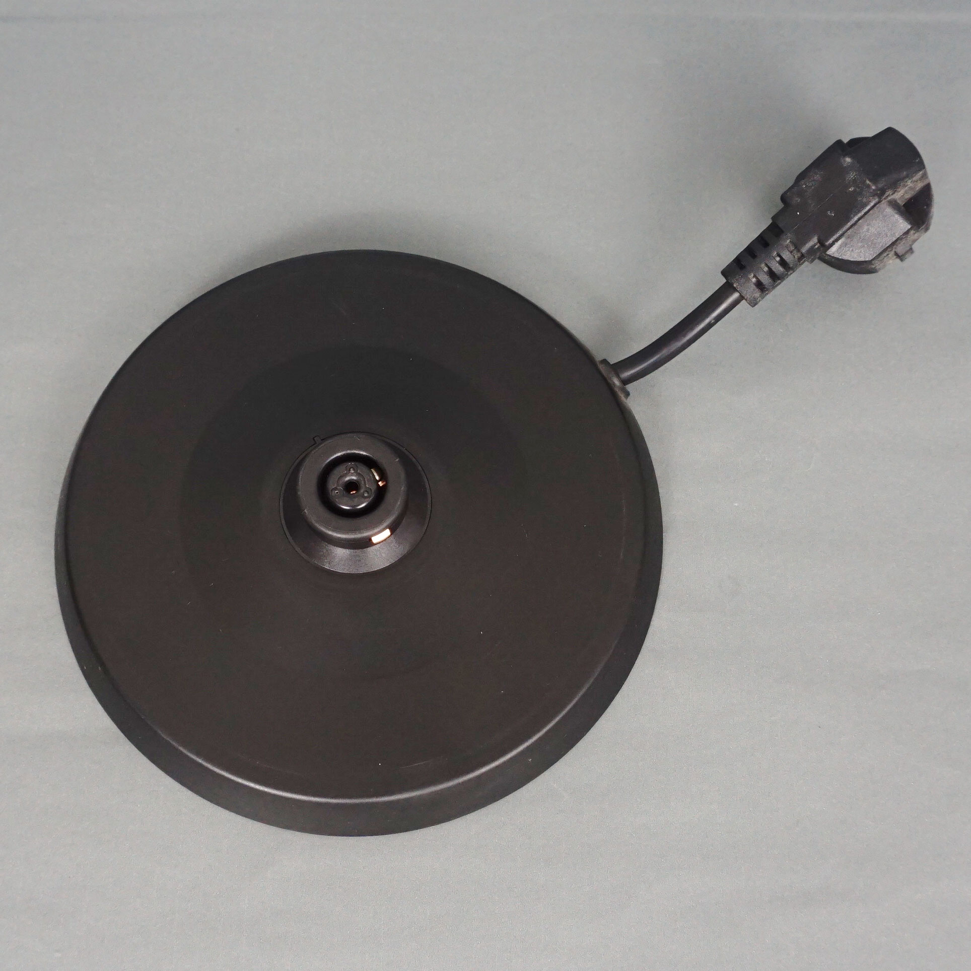 Ấm siêu tốc Philips 1.2 lít HD9303