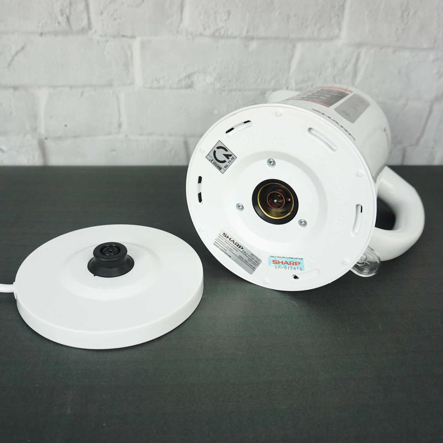 Ấm siêu tốc Sharp 1.7L EKJ-17VPS-WH