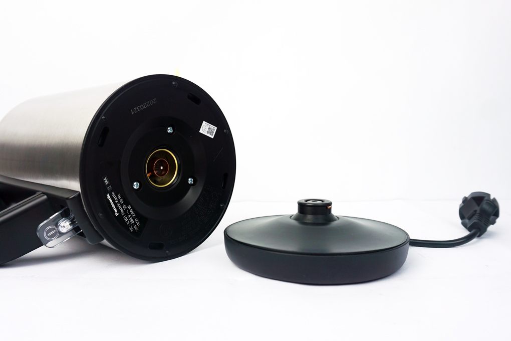 Ấm siêu tốc Panasonic 1.7L NC-K301SRA