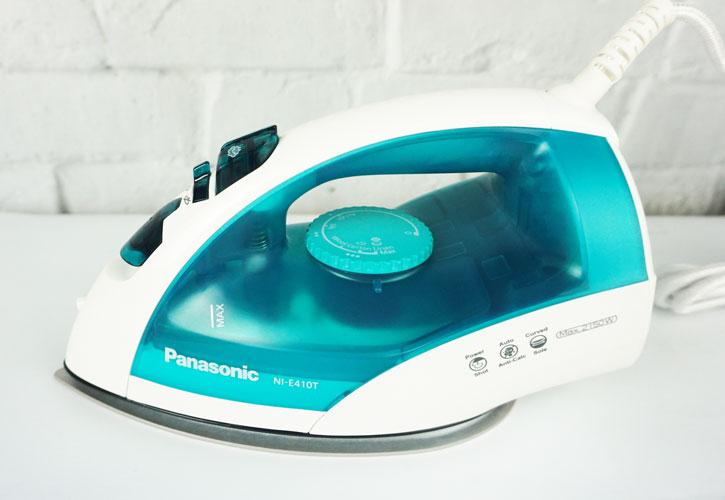 Bàn là hơi nước Panasonic NI-E410TMRA