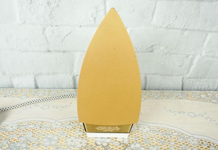 Bàn là khô Hitachi DI-880 công suất 1000W