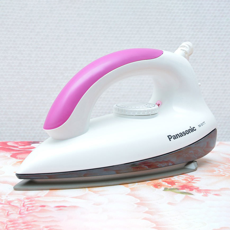 Bàn là khô Panasonic NI-317TV