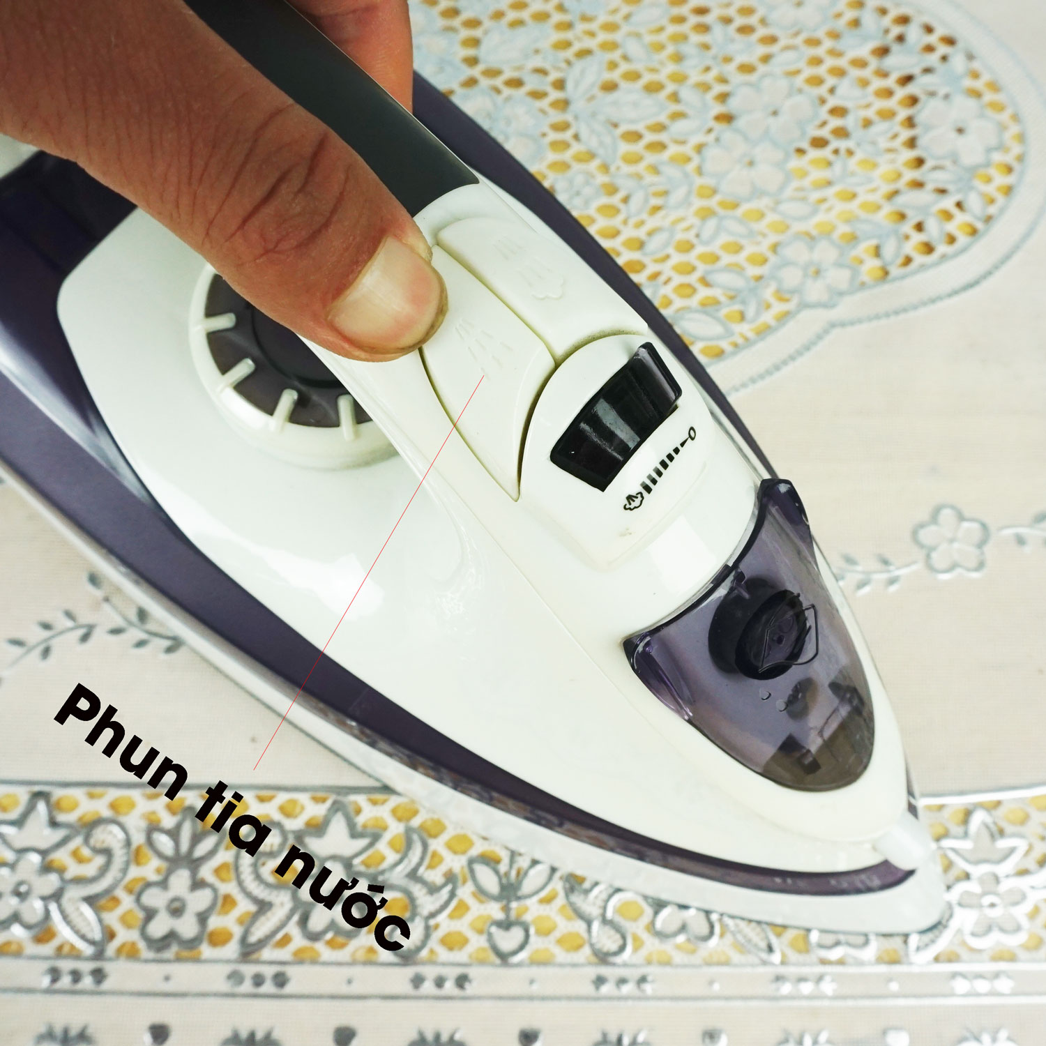 Bàn là hơi nước Sowun SW408 công suất 1900W