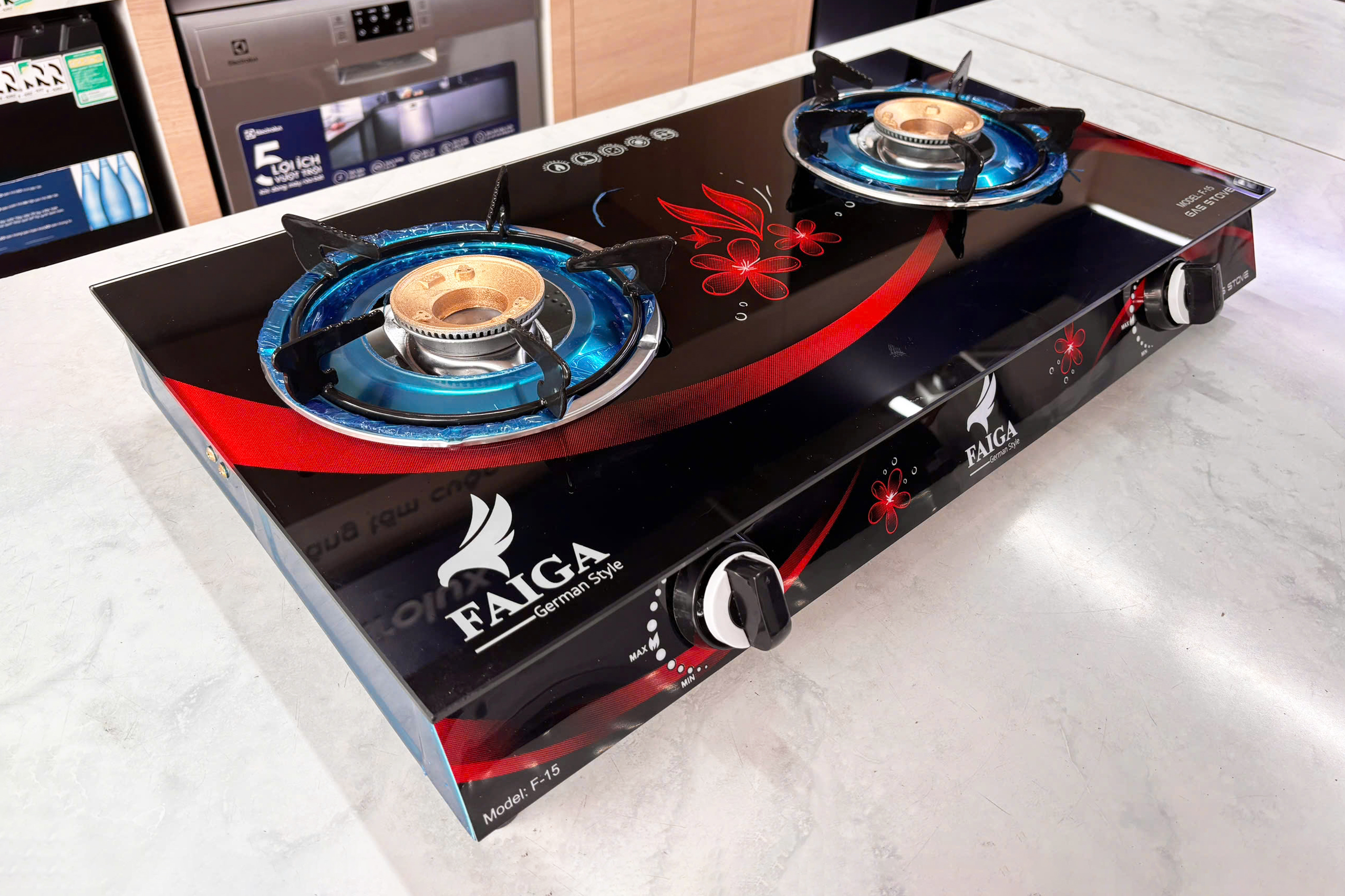 Bếp ga dương kính Faiga F15