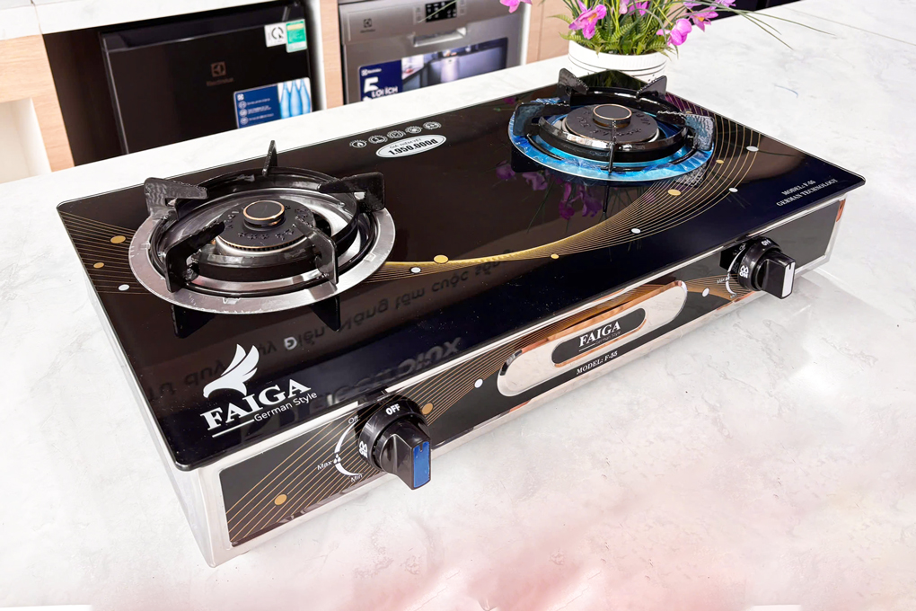 Bếp ga dương kính Faiga F55 HH2