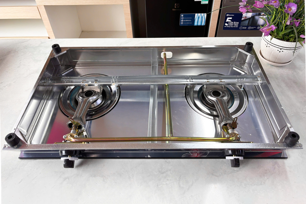 Bếp ga dương kính Faiga F22