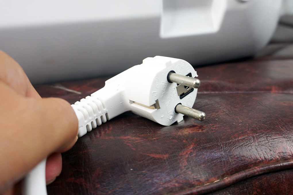 Bình nóng lạnh gián tiếp Casper 30 lít EH-30TH11