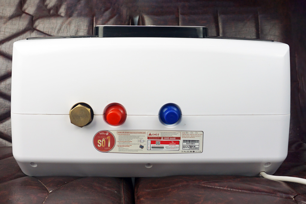 Bình nóng lạnh Rossi Pregio ngang RP-15SL