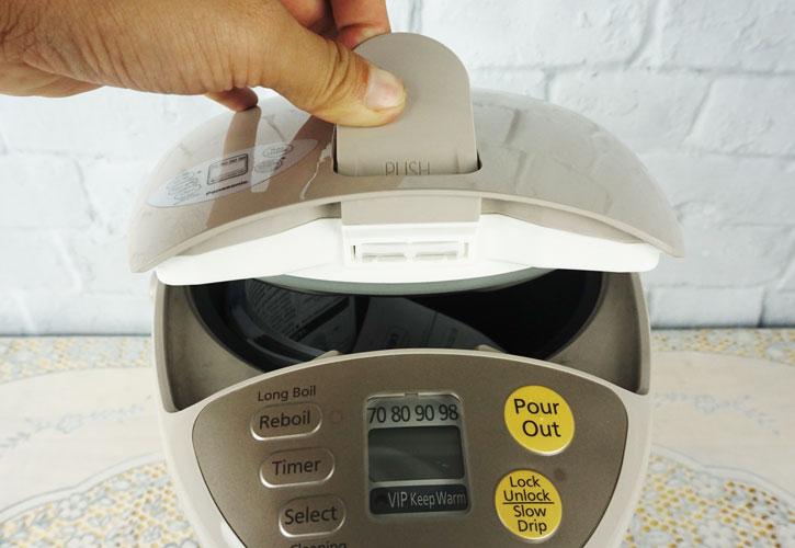 Phích điện Panasonic 3 lít NC-BG3000CSY