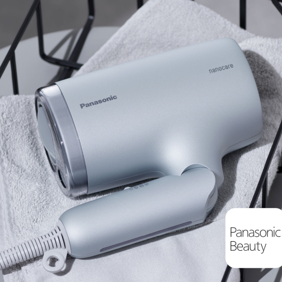 Máy sấy tóc nanoe™ Panasonic 1600W EH-NA7M