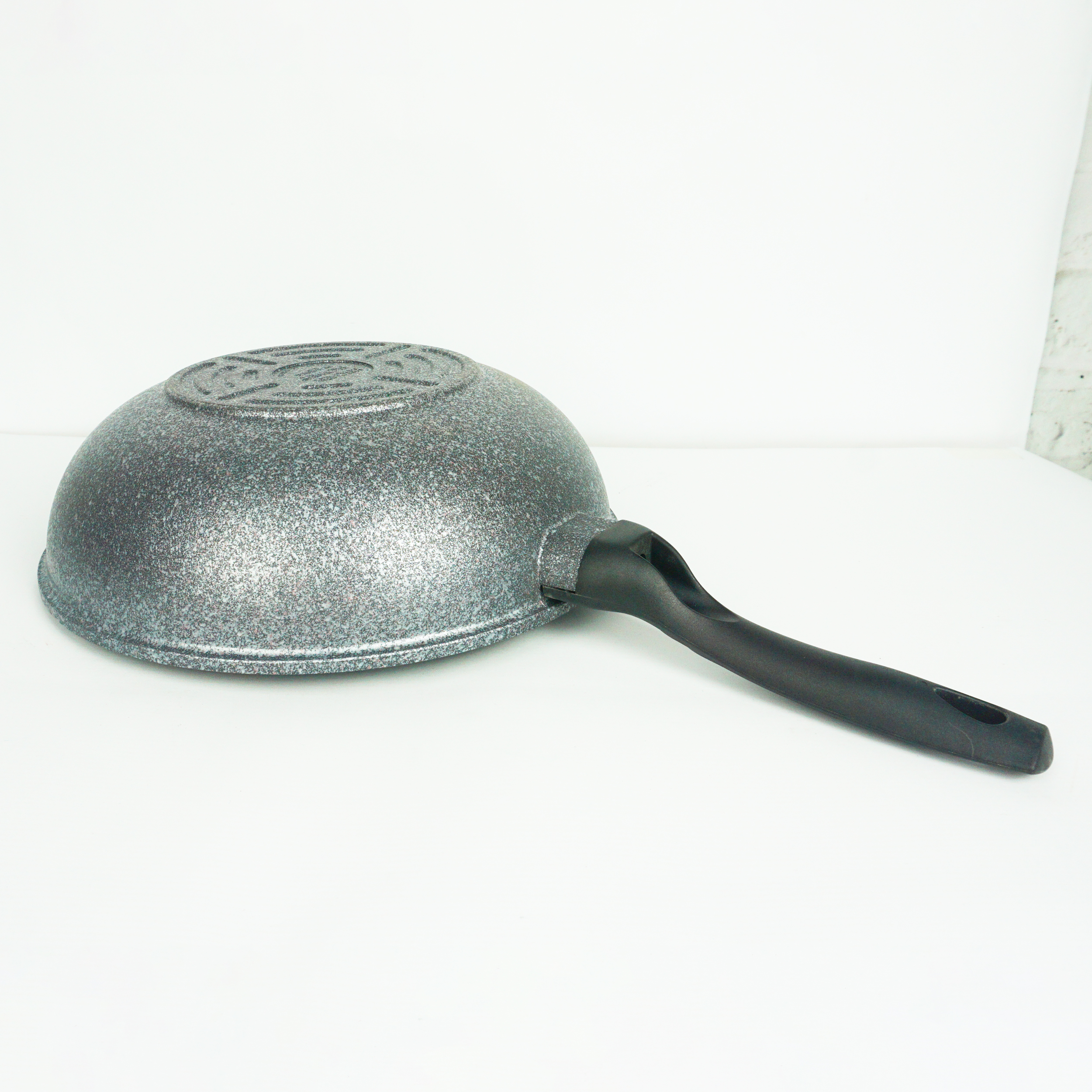 Chảo chống dính bếp từ Kitchenflower 28cm NY2822