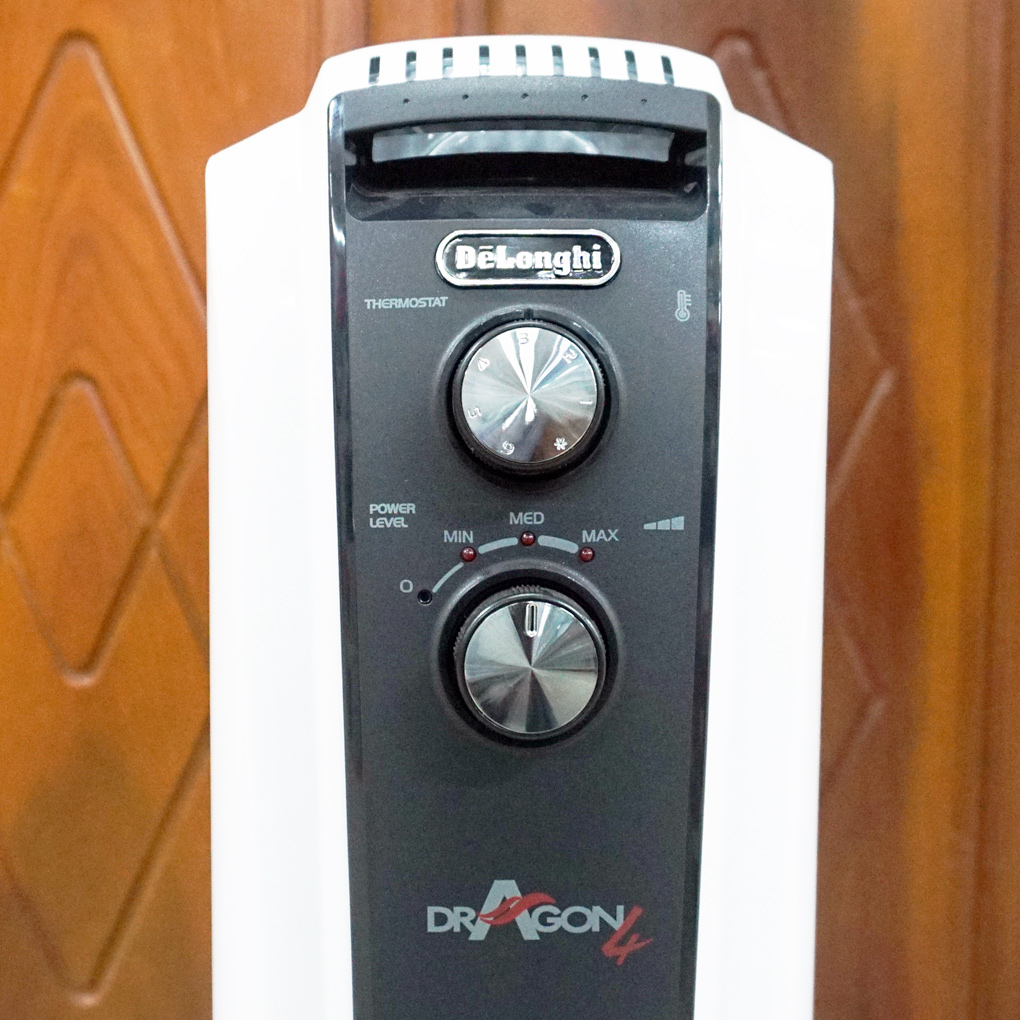 Máy sưởi dầu 10 thanh Delonghi TRD41025