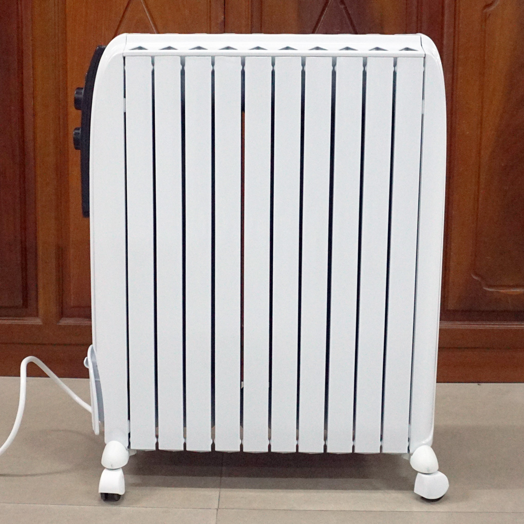 Máy sưởi dầu 10 thanh Delonghi TRD41025