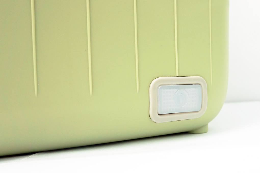 Hộp cơm điện giữ nhiệt Unie UV-B1