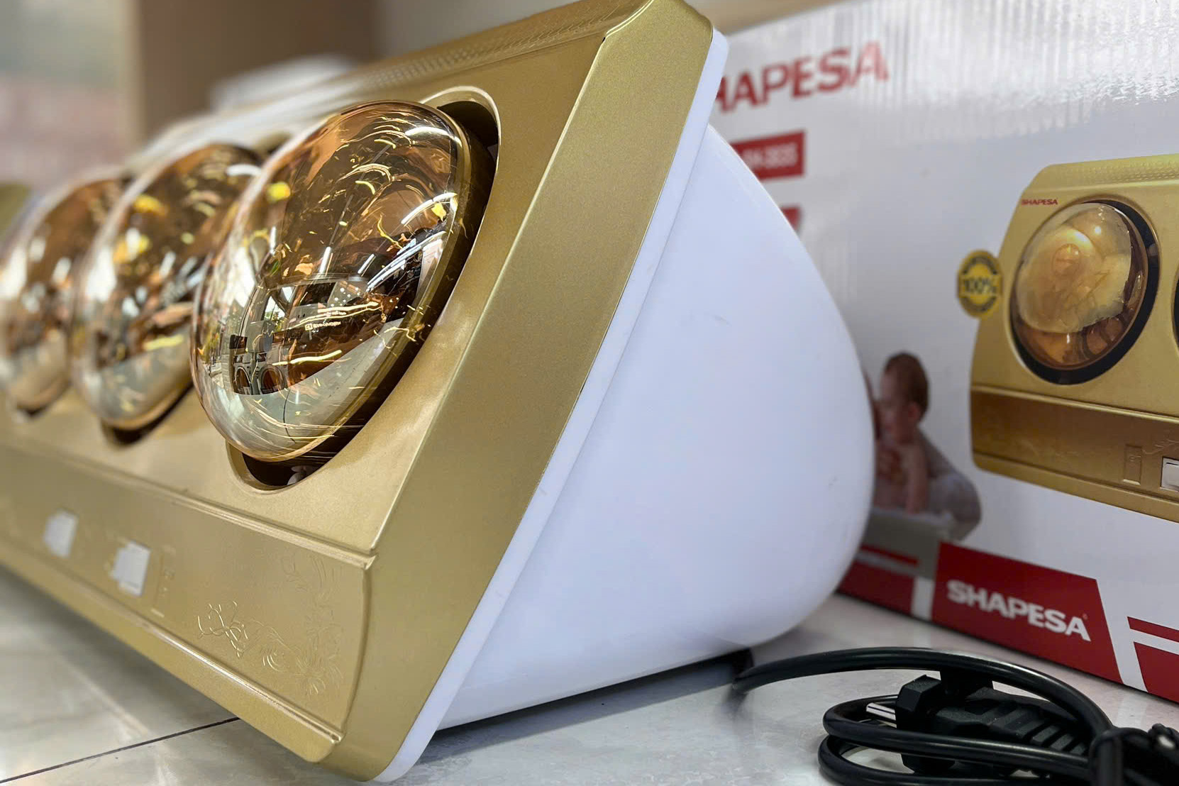 Đèn sưởi nhà tắm Shapesa 3 bóng SH-3835