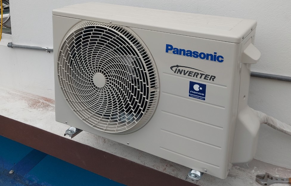 Hình ảnh thực tế lắp đặt điều hòa panasonic U12ZKH