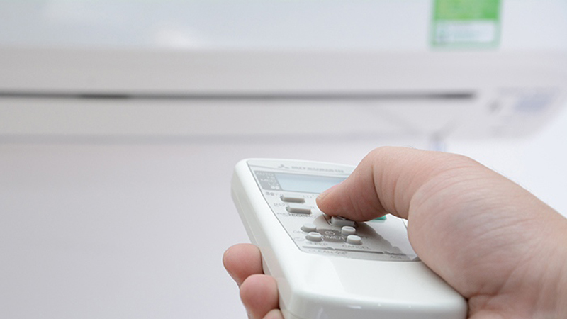 Điều chỉnh nhiệt độ m&aacute;y lạnh th&iacute;ch hợp