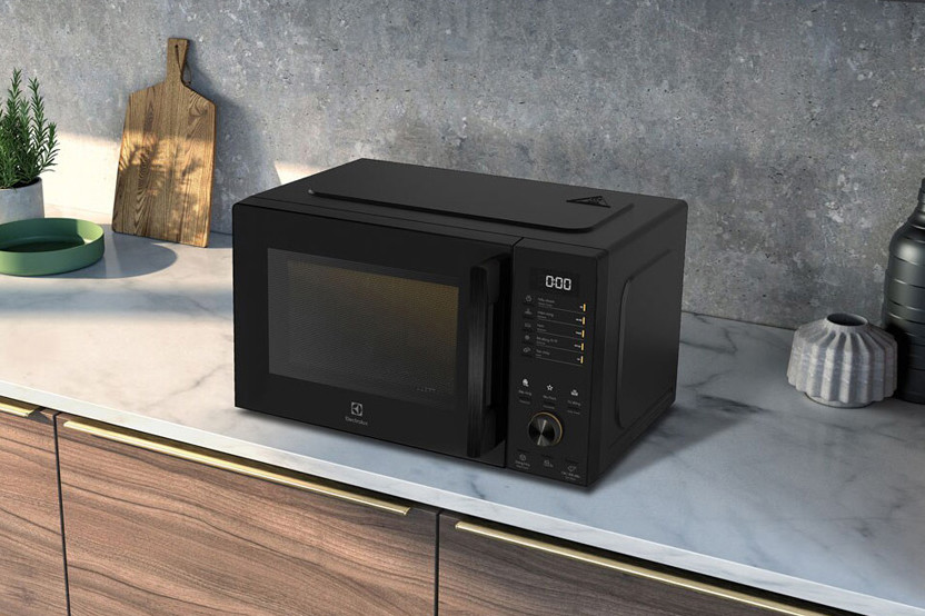 lò vi sóng Electrolux 23 lít EMM23D22B