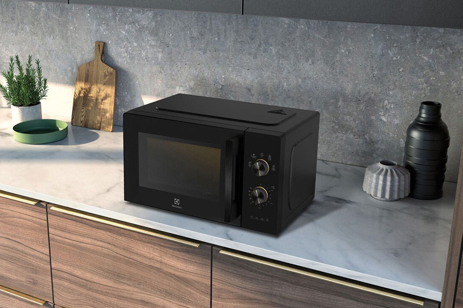 Lò vi sóng Electrolux 23 lít EMM23K22B