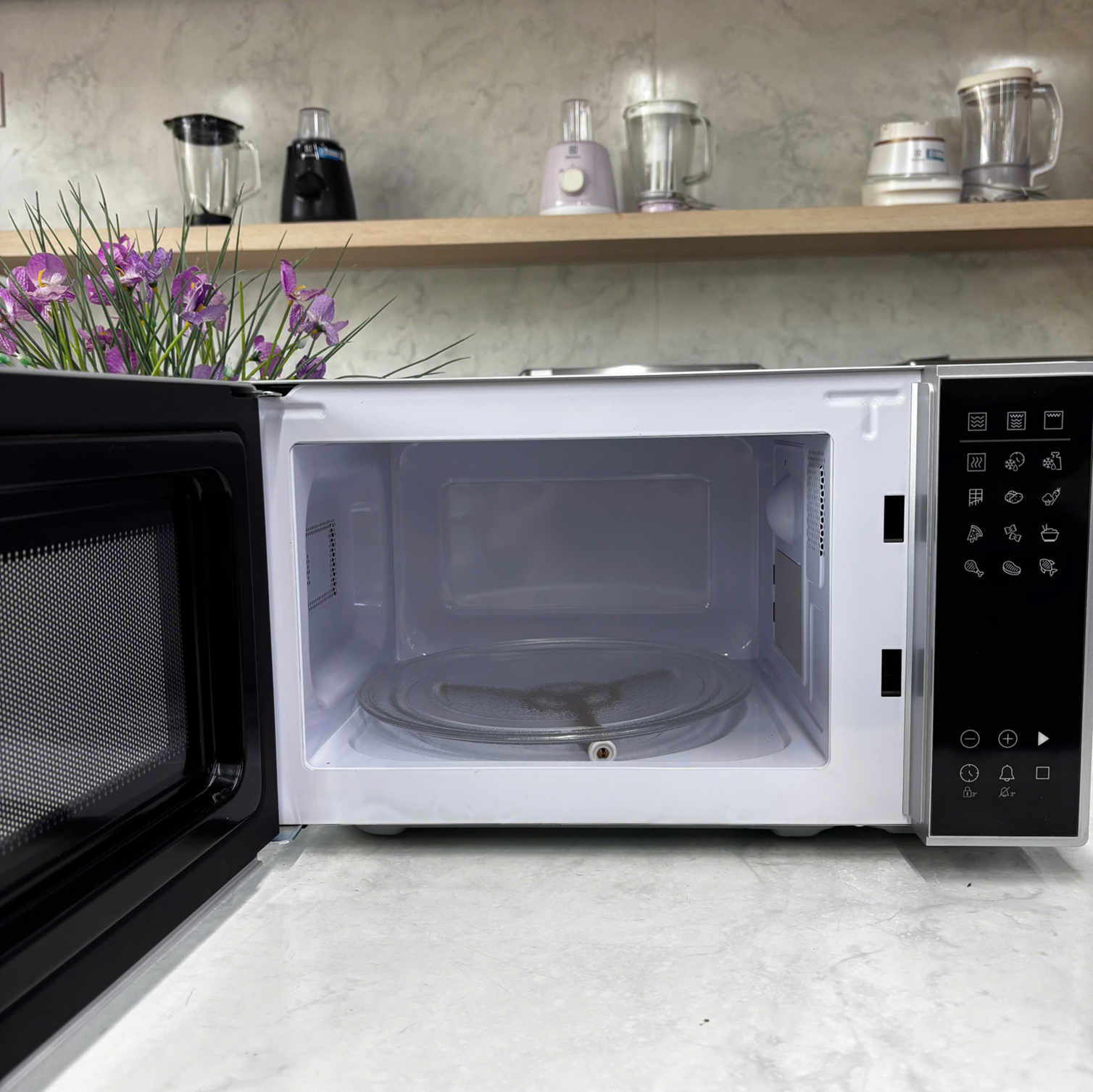 Lò vi sóng Hitachi 20 lít HMRDG2012 có nướng