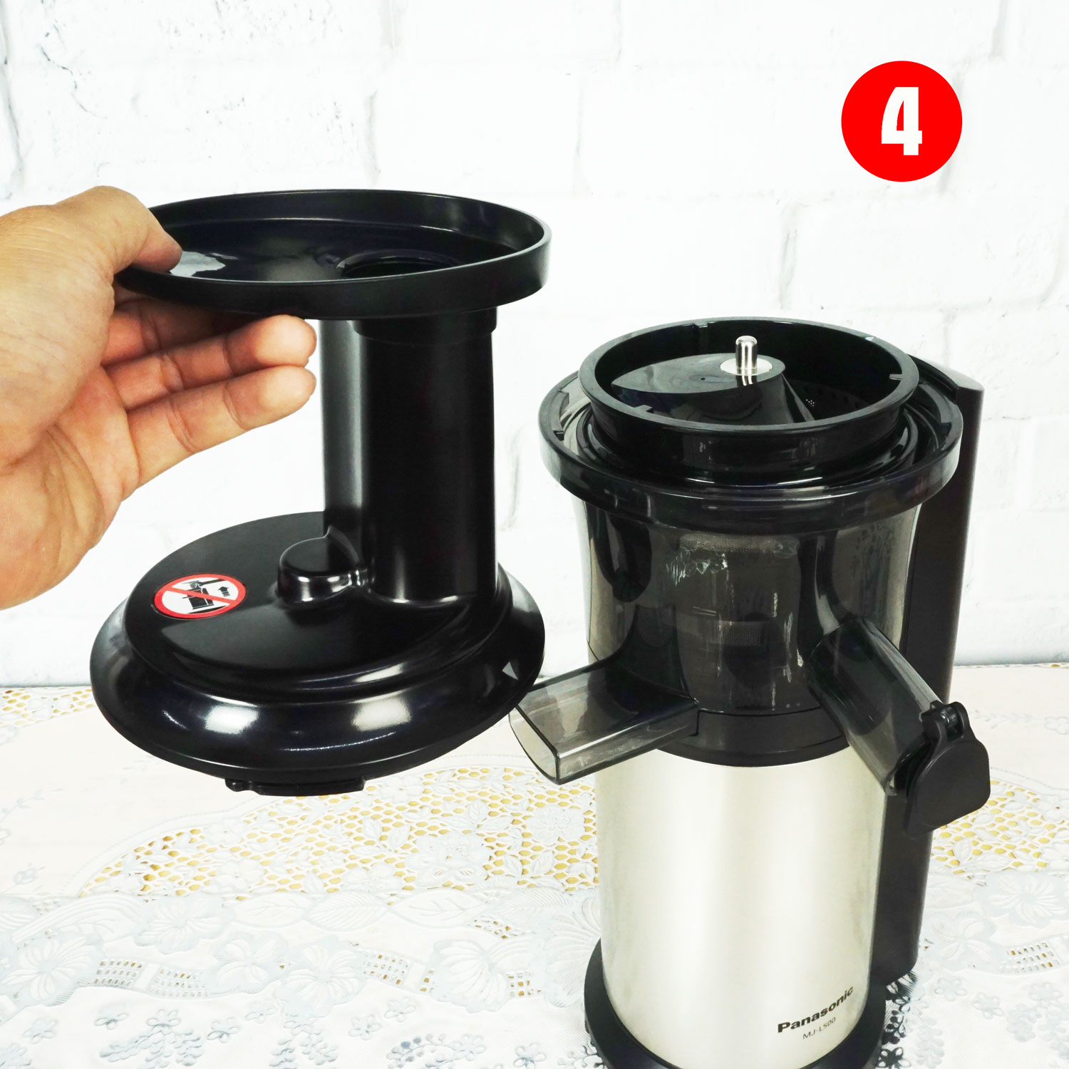 Máy ép chậm Panasonic MJ-L500SRA