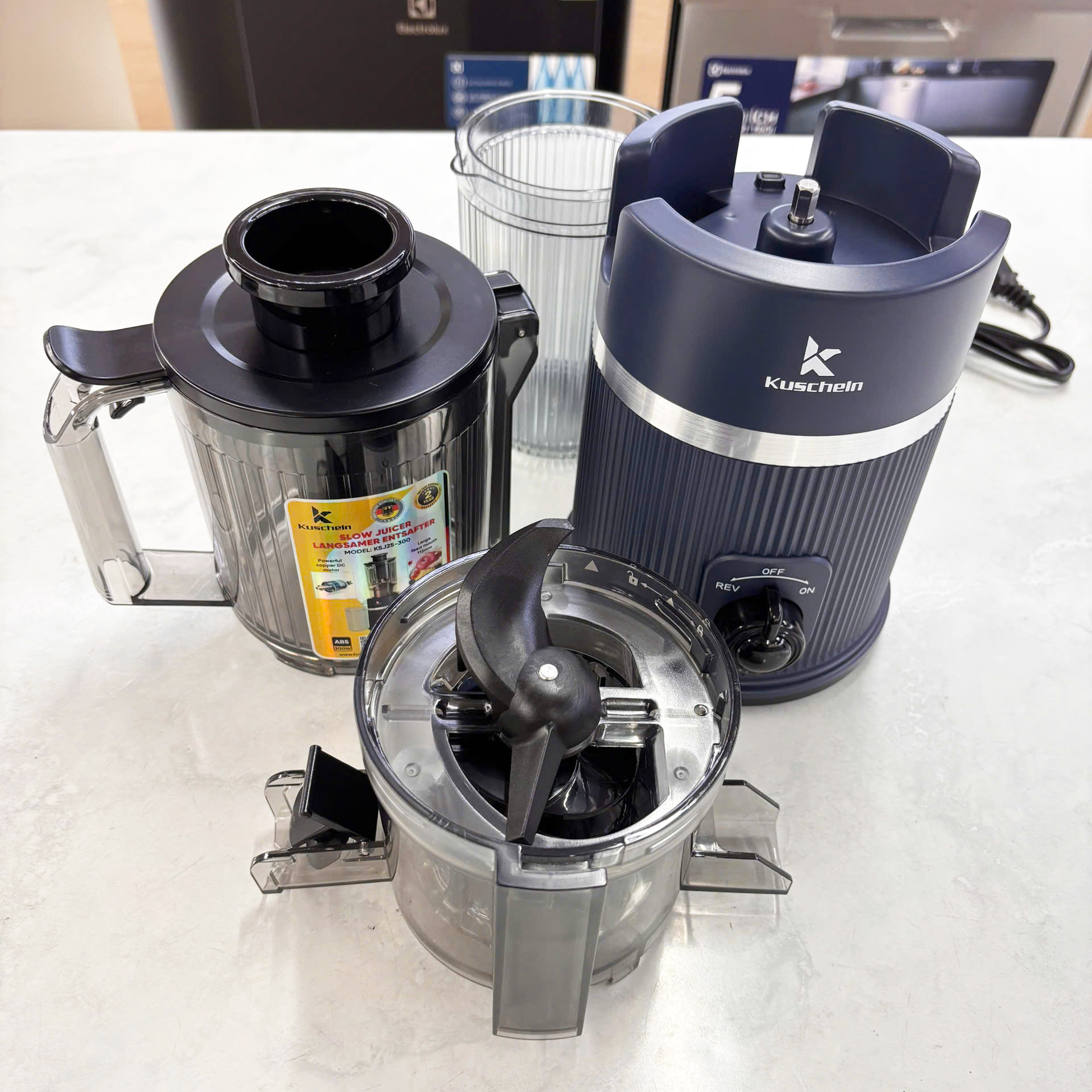 Máy ép chậm Kuscheln KSJ25-300