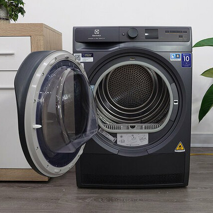Máy sấy bơm nhiệt Electrolux 9kg UltimateCare 900 EDH902R9SC