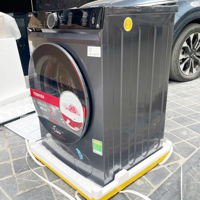 Máy giặt Toshiba Inverter 10.5 kg TW-T23BU115UWV(MG)