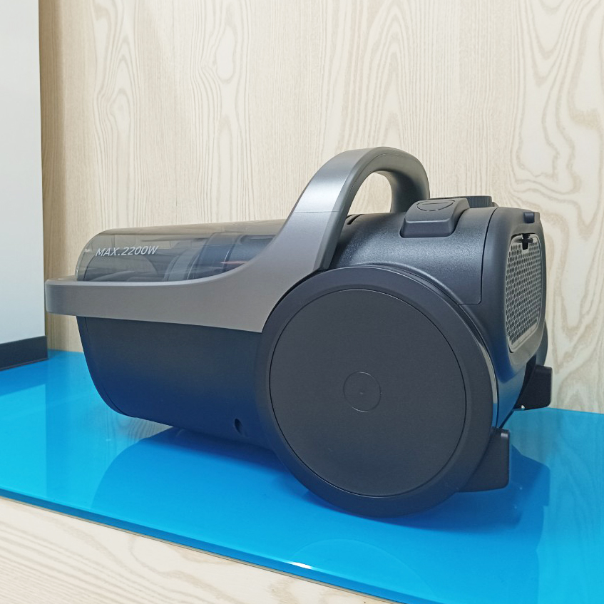 Máy hút bụi Panasonic 2200W MC-CL609HN49