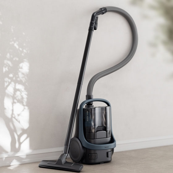 Máy hút bụi Panasonic 1600W MC-CL601AN49