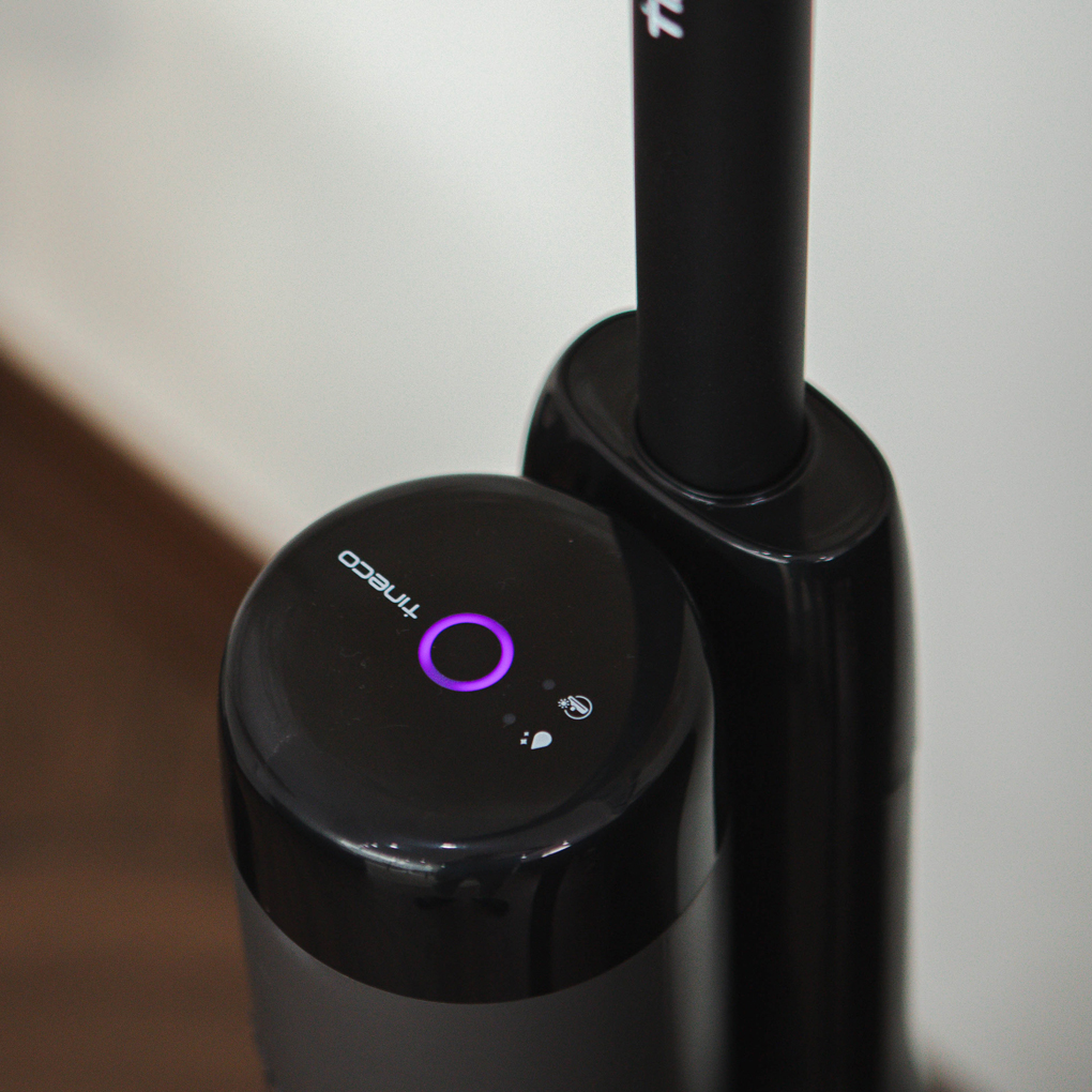 Máy lau sàn hút bụi Tineco i6 Stretch Plus