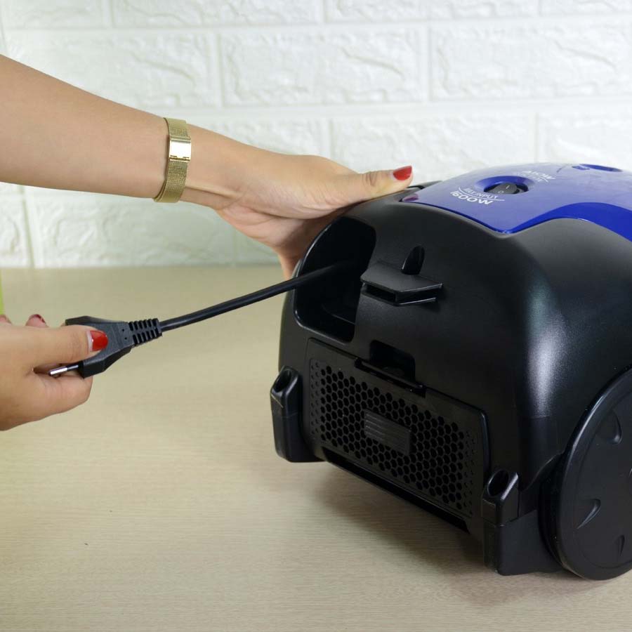 Máy hút bụi Panasonic 1600W MC-CG371AN46