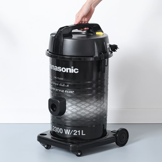 Máy hút bụi công nghiệp Panasonic MC-YL637SN49