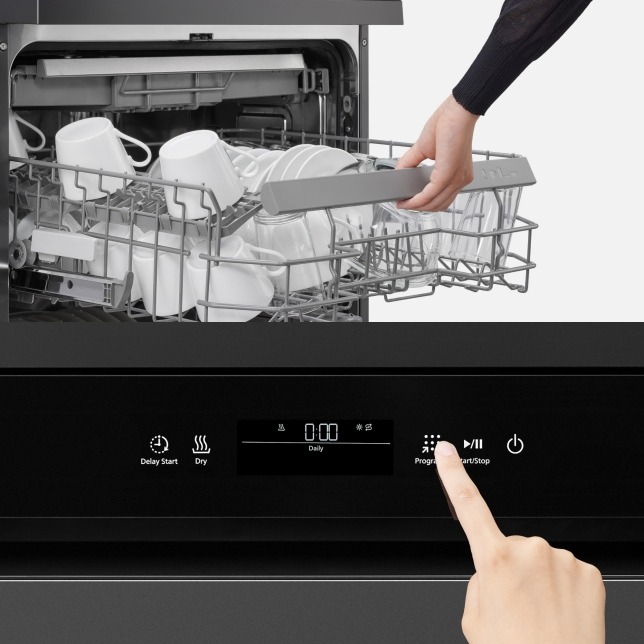 Máy rửa bát độc lập Panasonic NP-FMK16XEVN, 15 bộ