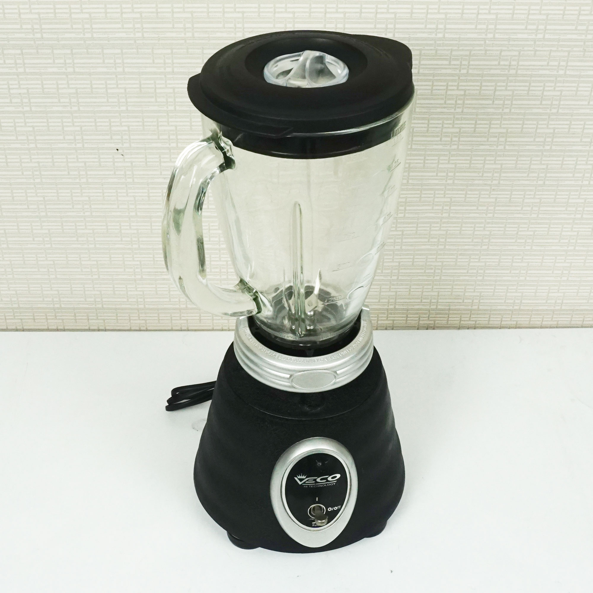 Máy xay sinh tố, xay đá Oster BPST02-B