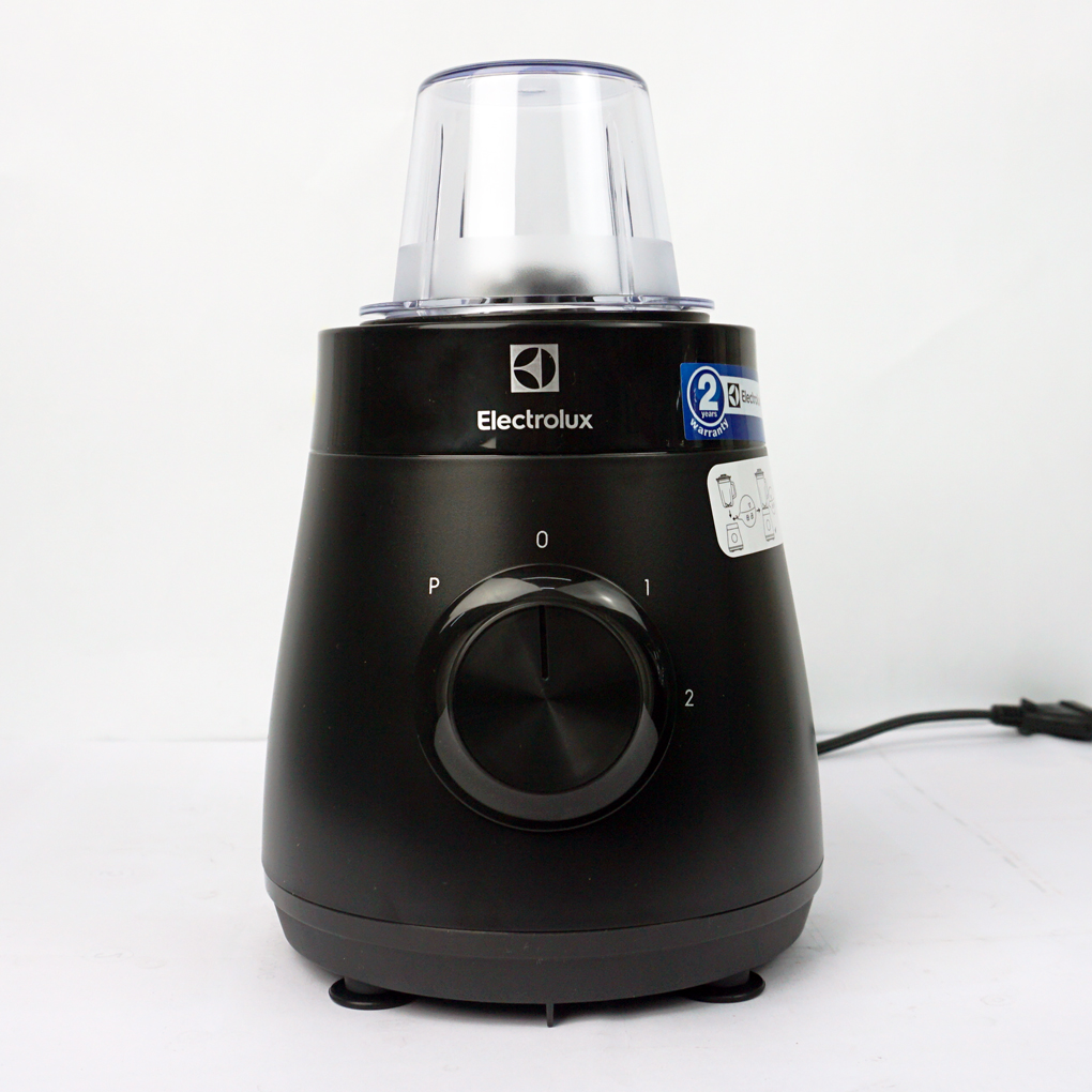 Máy xay sinh tố Electrolux E3TB1- 310K - Cối thủy tinh