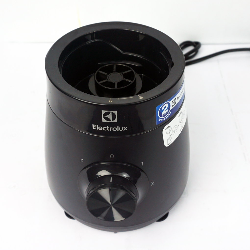 Máy xay sinh tố Electrolux E3TB1- 310K - Cối thủy tinh