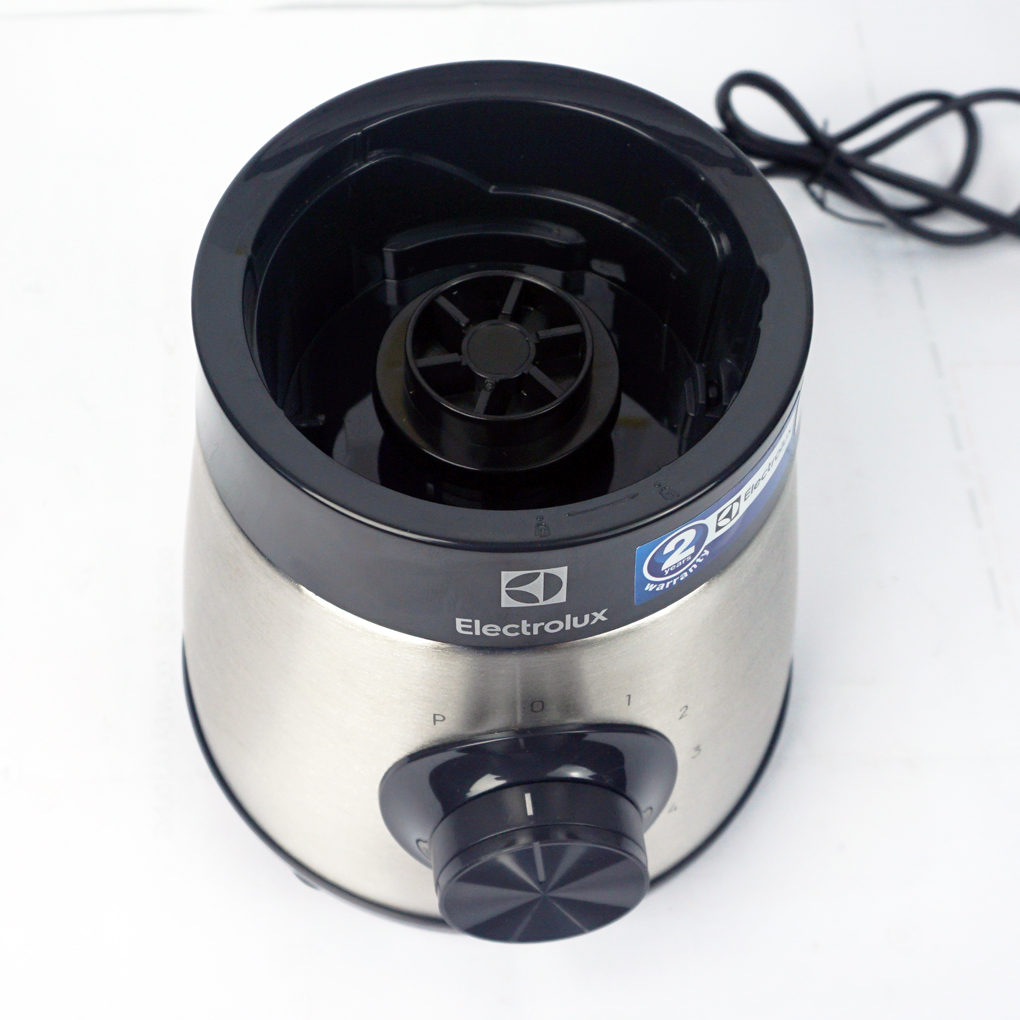 Máy xay sinh tố Electrolux E3TB1- 710S - Cối thủy tinh