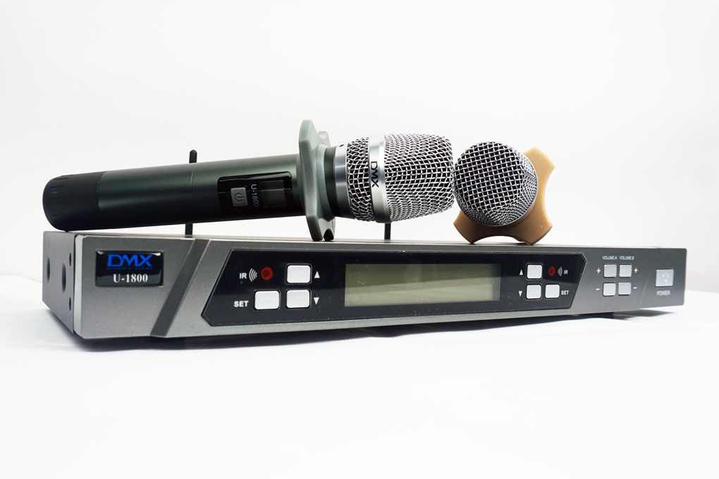 Micro không dây DMX U-1800