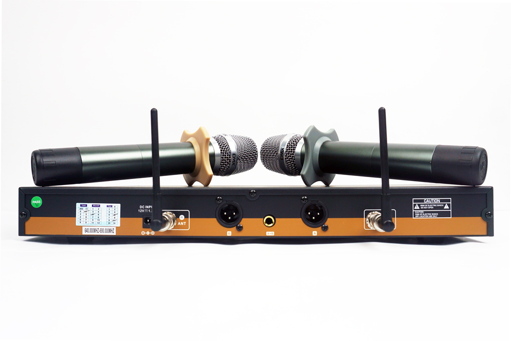 Micro không dây DMX U-1800