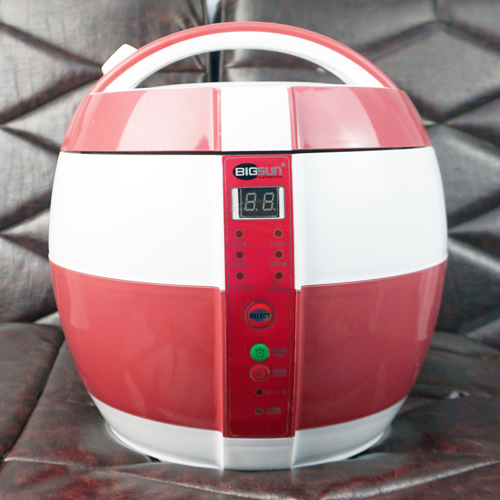 Nồi cơm điện 1.8L Bigsun BR418C