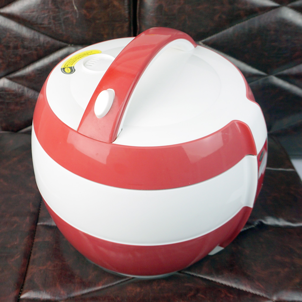 Nồi cơm điện 1.8L Bigsun BR418C