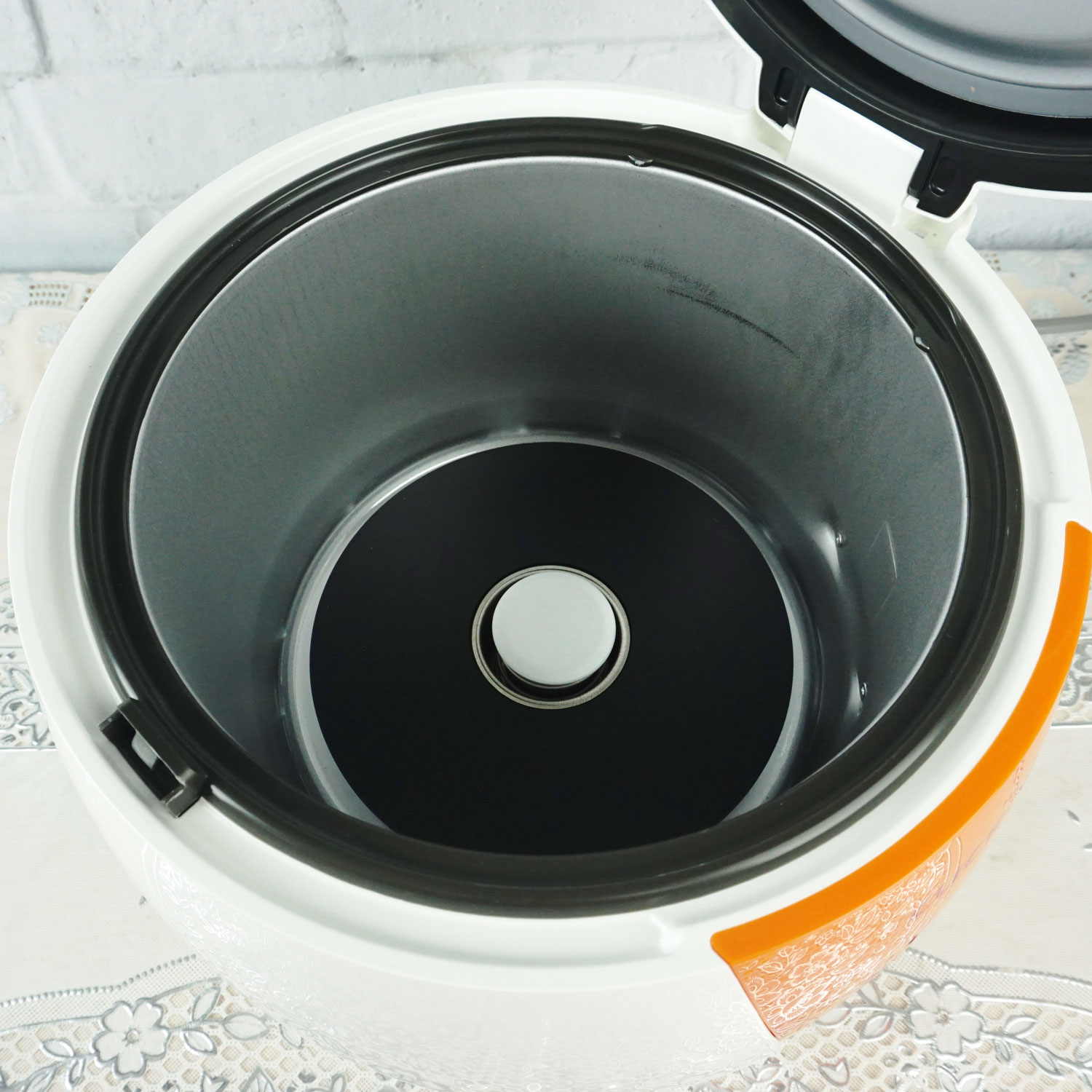 Nồi cơm điện 1 lít Cuckoo CR-0661