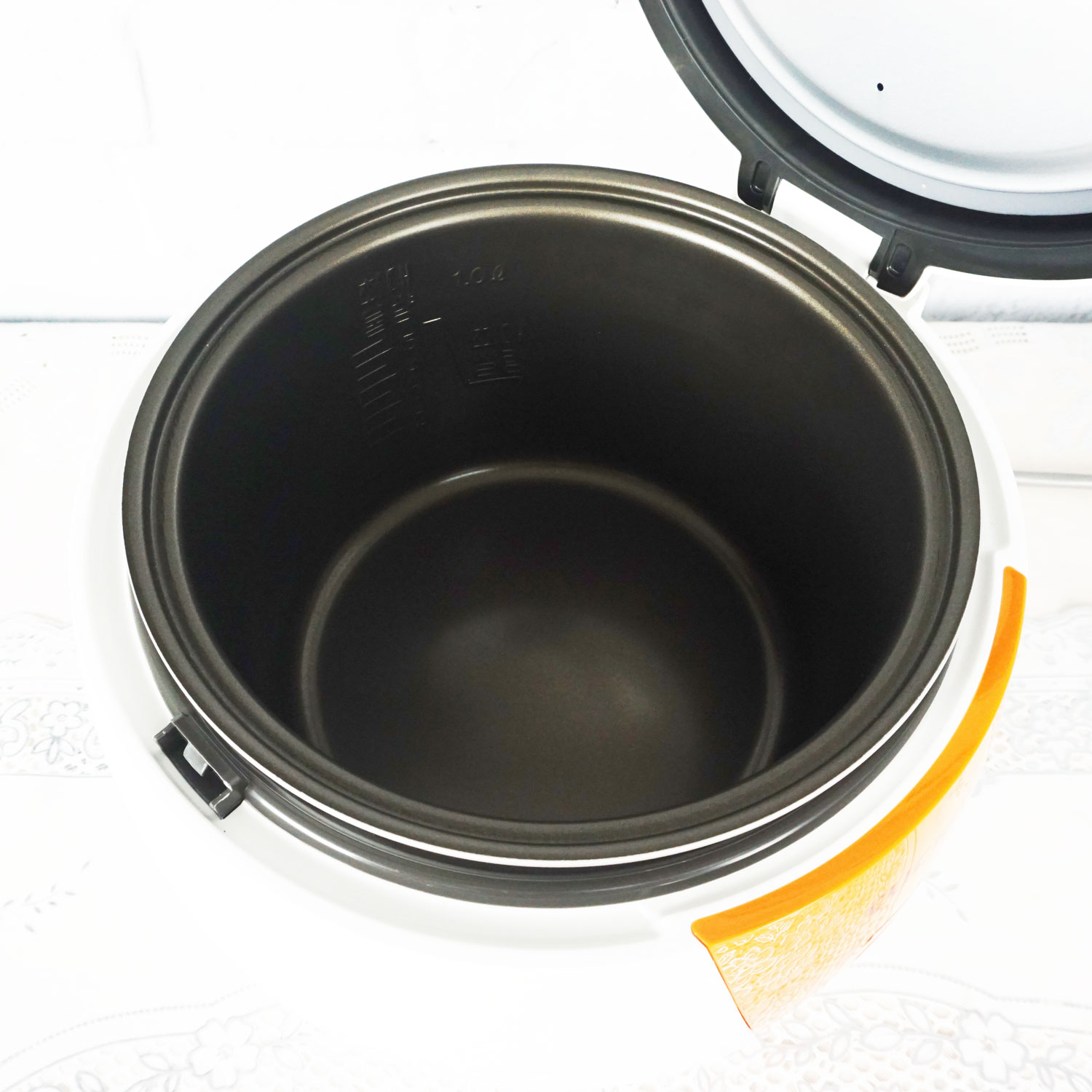 Nồi cơm điện 1 lít Cuckoo CR-0661