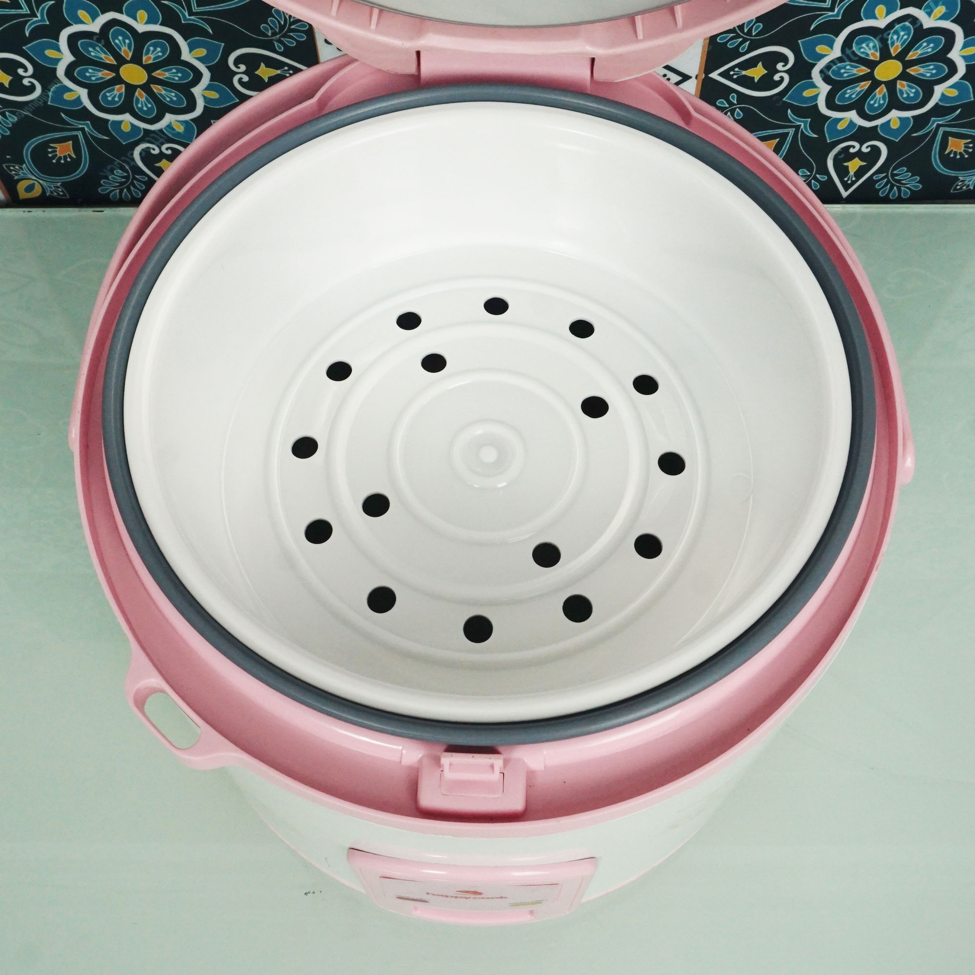 Nồi cơm điện 1,8 lít Happycook HC-180N