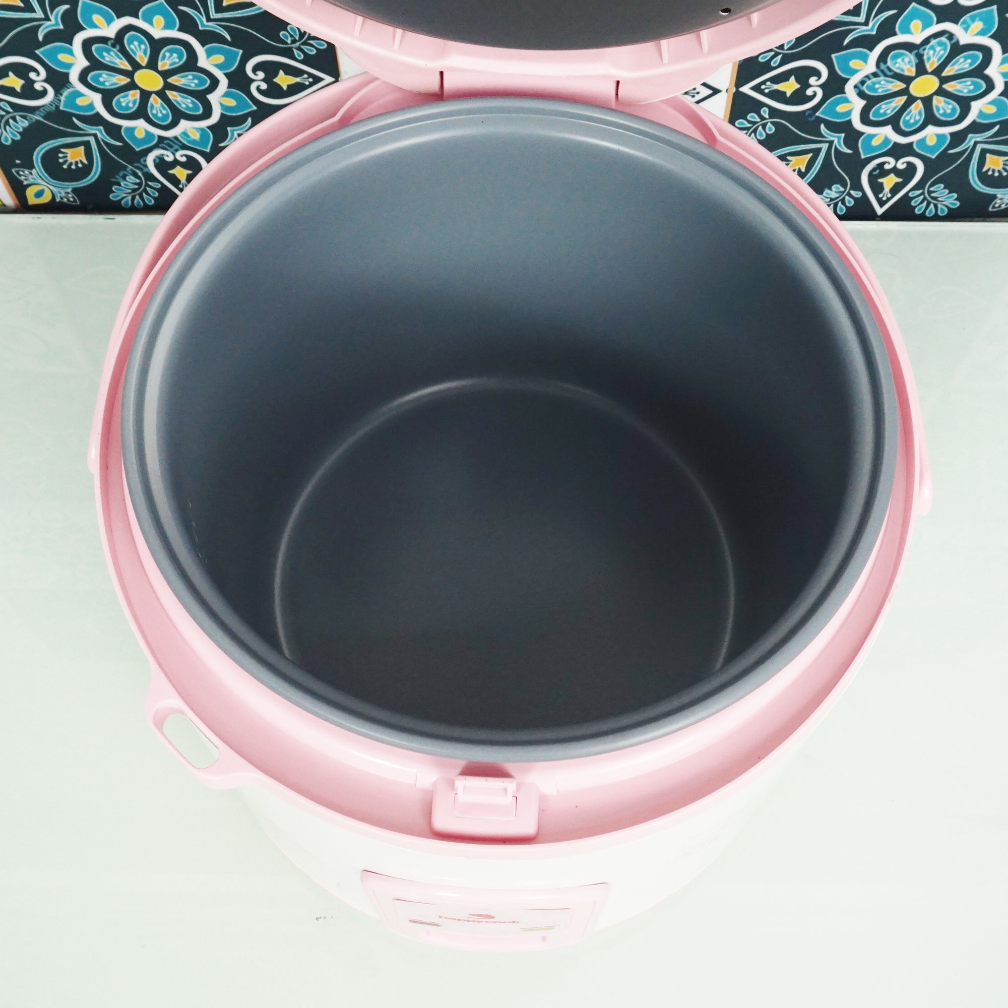 Nồi cơm điện 1,8 lít Happycook HC-180N