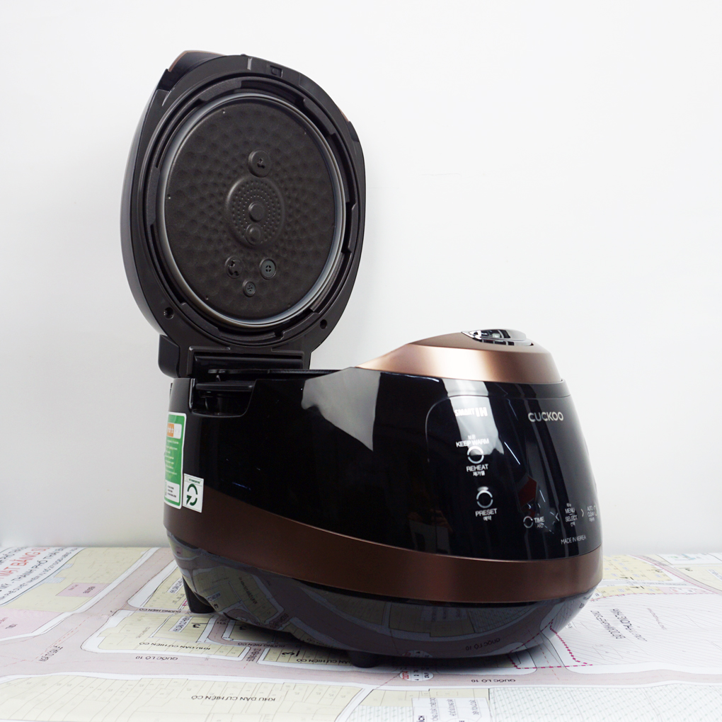 Nồi áp suất điện tử cao tần Cuckoo 1.8L HWF1000F