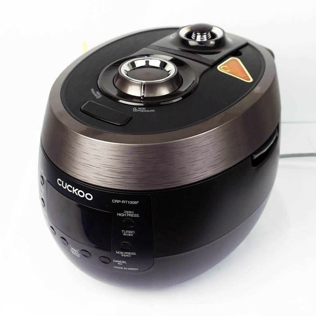 Nồi cơm áp suất điện tử Cuckoo 1.8L CRP-RT1008F